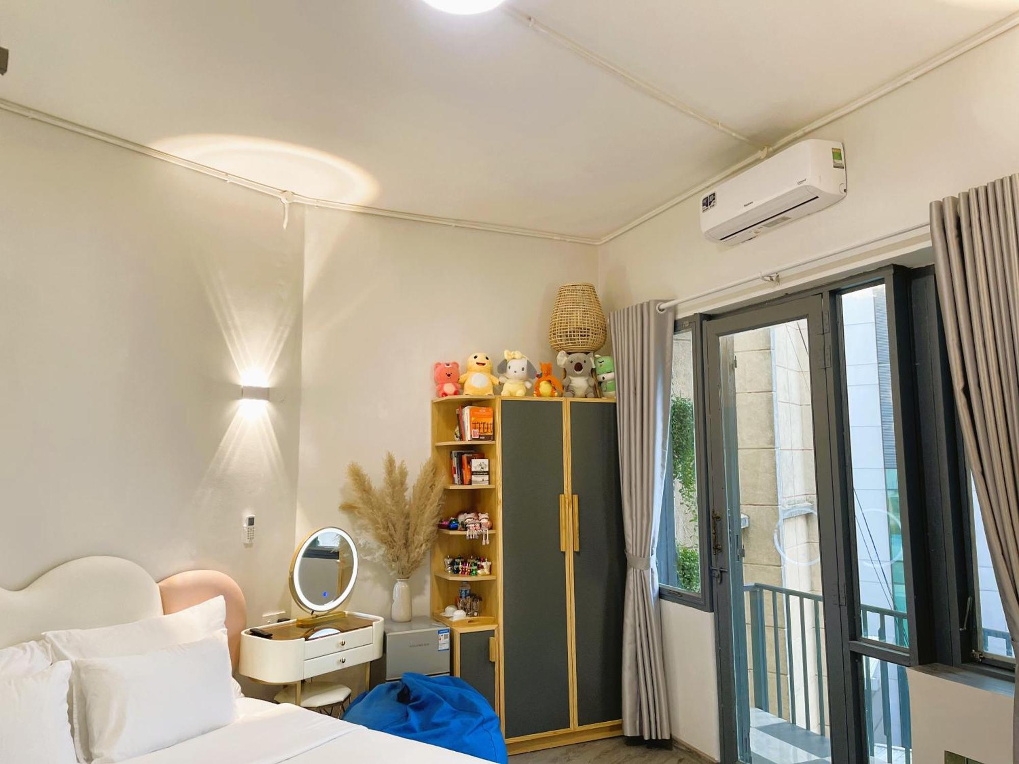 6Even Hotel - Have A Staycation In The Cafe Apartments Building Хошимин Екстериор снимка